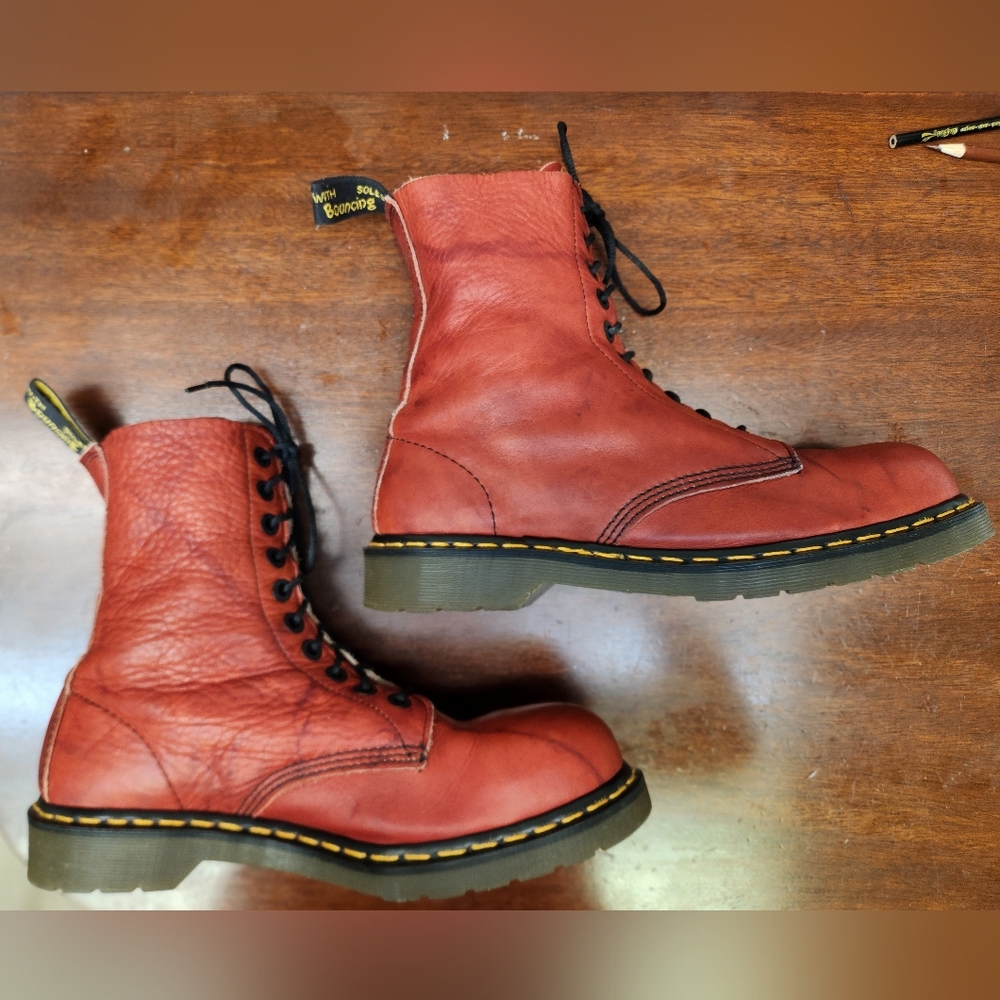 Made In England Doc Martens Boots - Picture 5 of 13